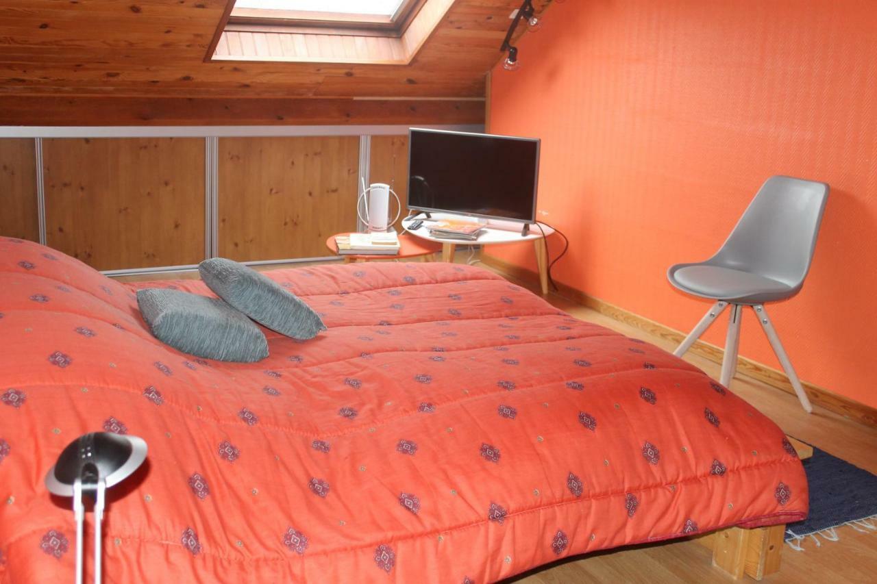 Chambre d'Hôtes Orchidees Nogent-le-Rotrou Quarto foto